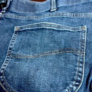 Lee Big and Tall Extreme Motion, Jeans, Used